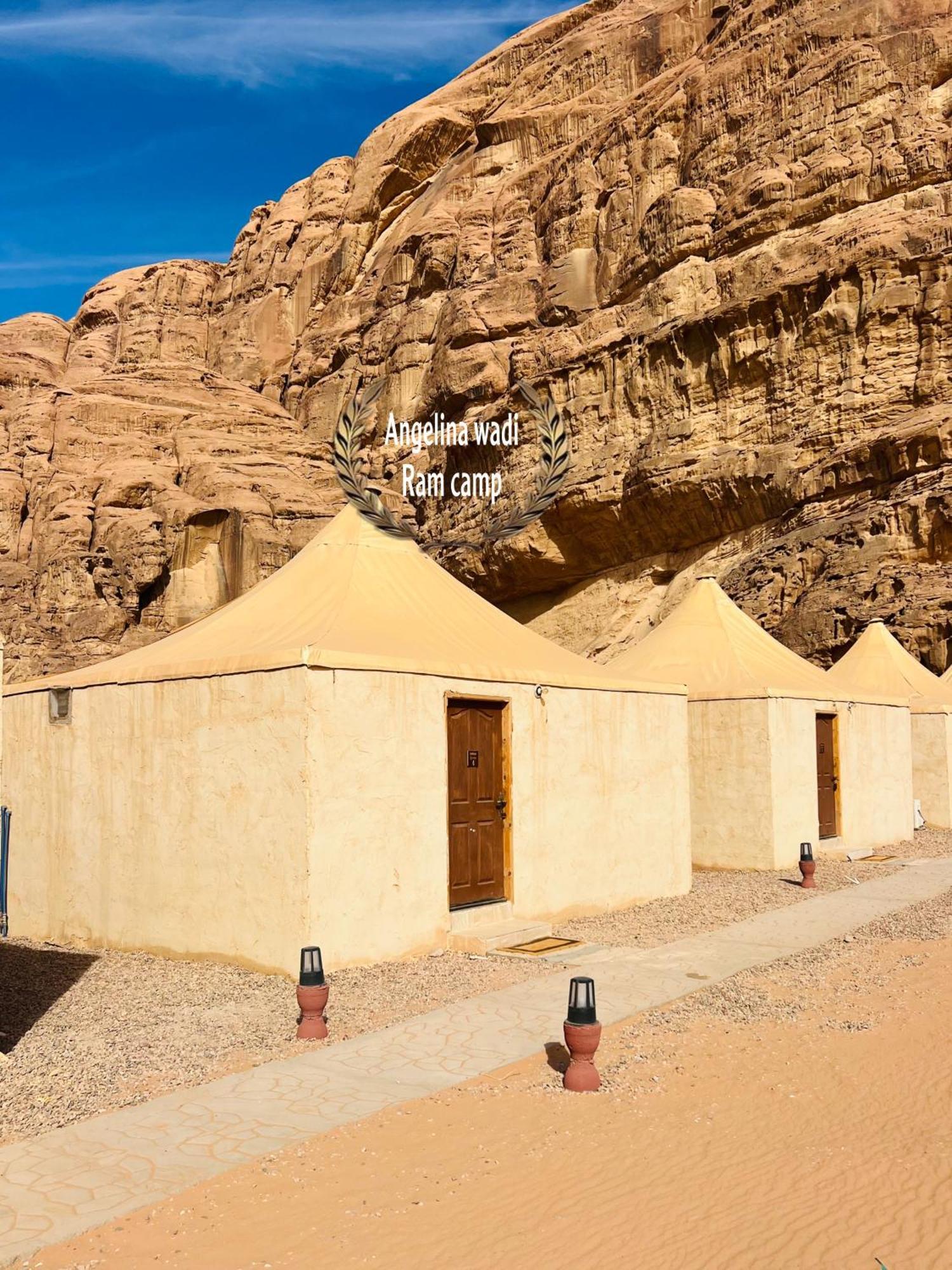 Angelina Wadi Rum Camp Exteriör bild