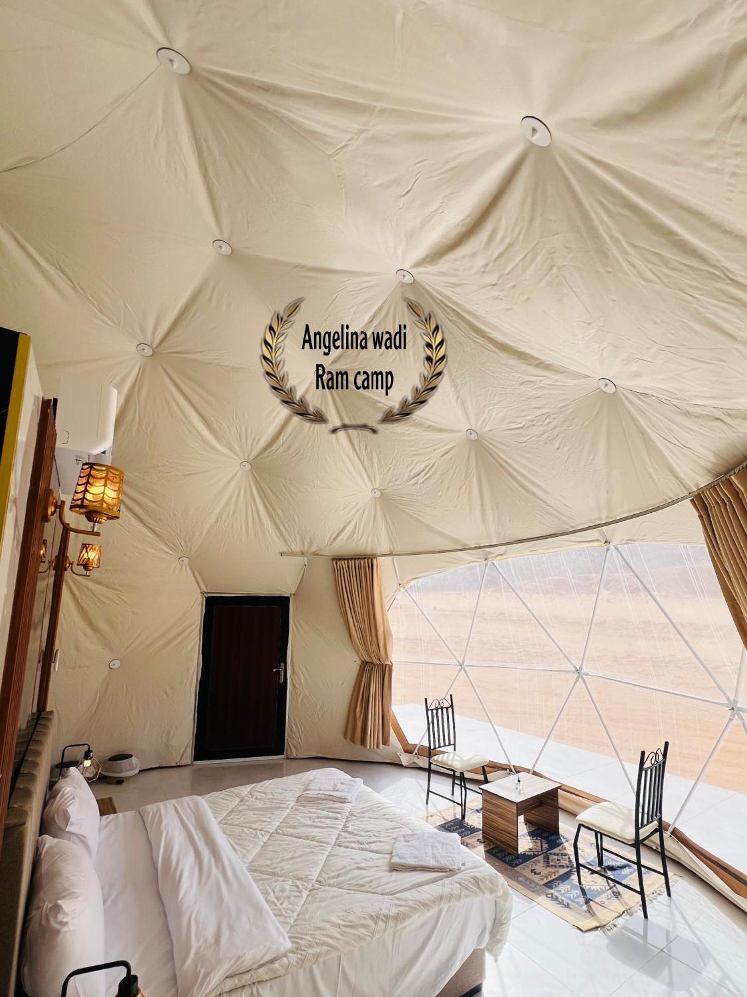 Angelina Wadi Rum Camp Exteriör bild